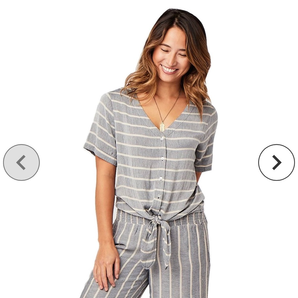 Carve Designs Landon Top NWT L
